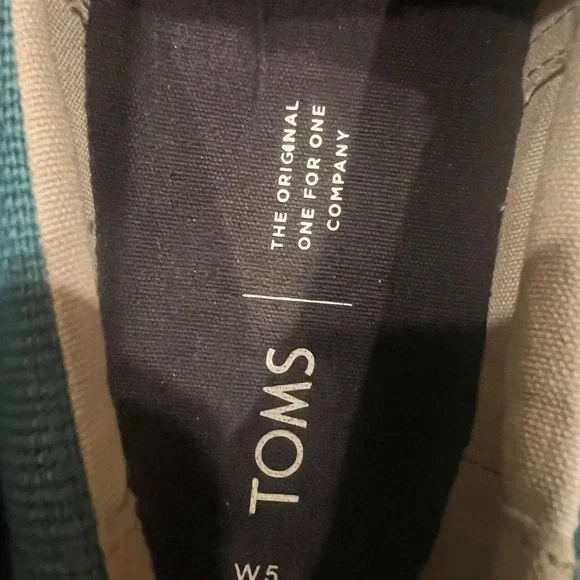 TOMS platform shoes like new - Picture 3 of 5